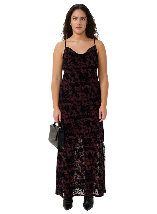 GES1DRE00002PYW_Aronia+%26+Black_0.png