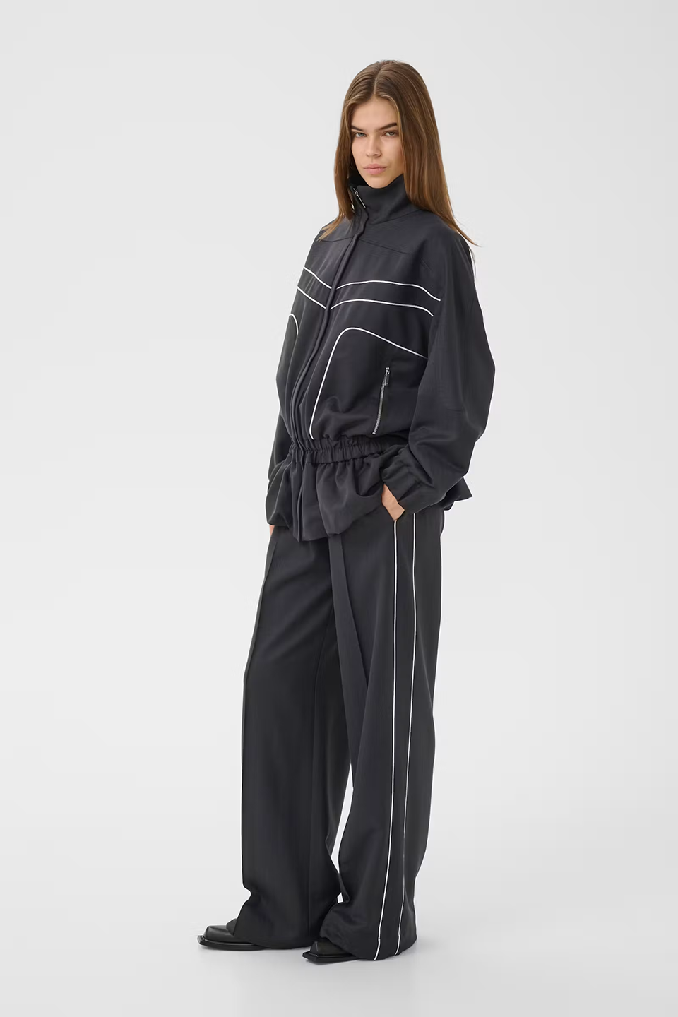 GES1TRO27490PYW_Grey+Herringbone_4.png