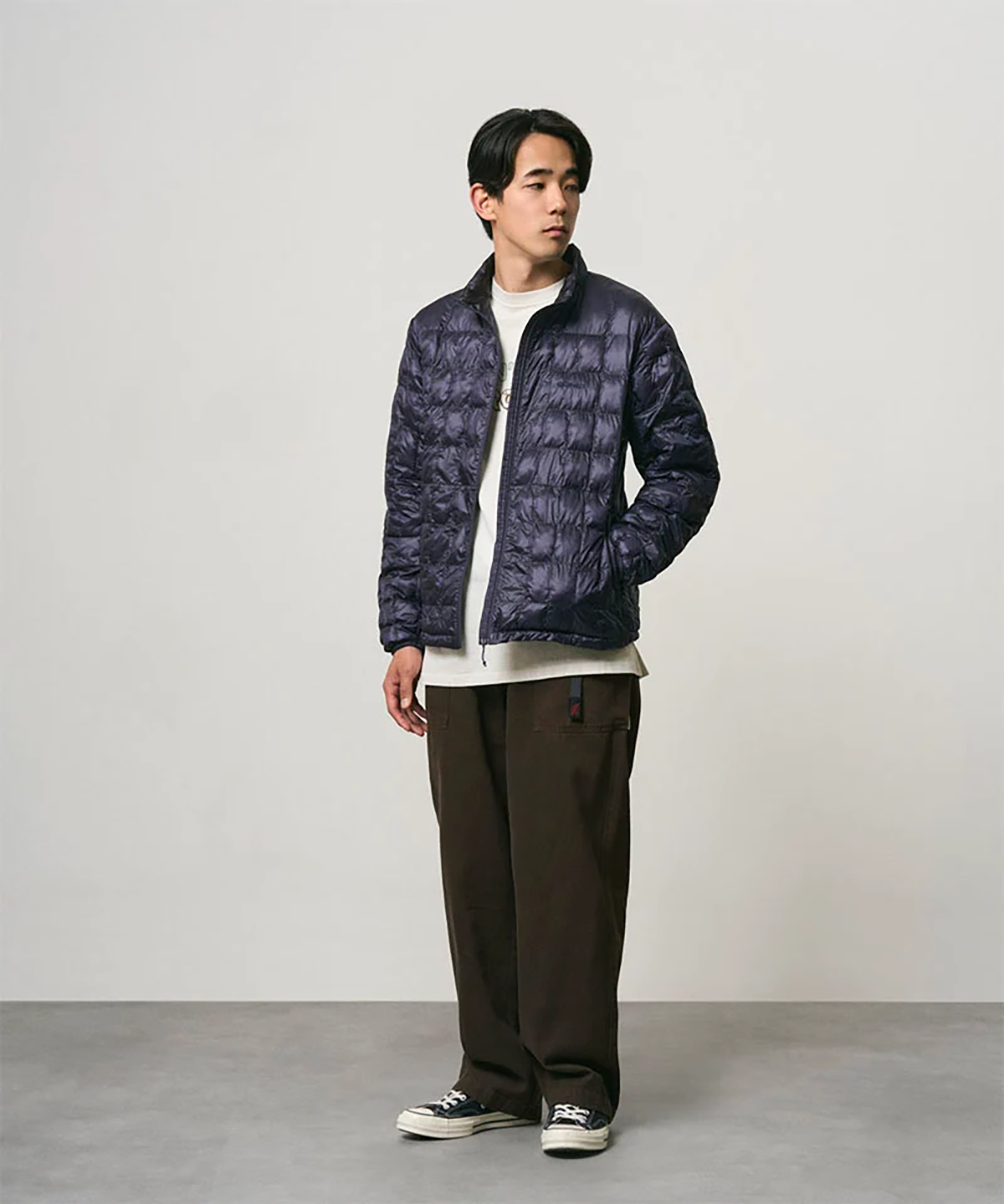 GRM1CJK17503PYM_INDIGO_2.png