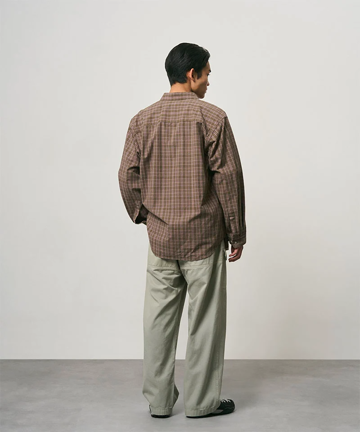 GRM1TOP17496CTM_Violet_3.png