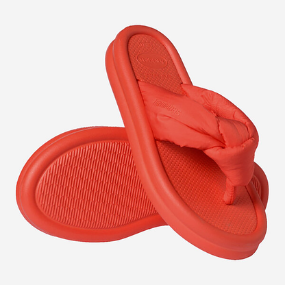 HAVCCAL00001RUW_Frevo+Red_4.png