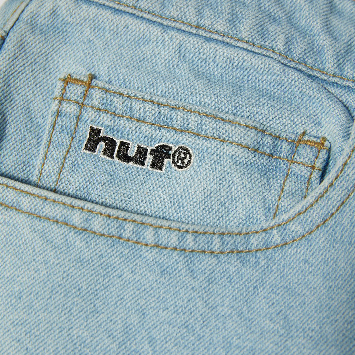 HUF1JEA10402CTM_Washed+Lt.+Blue_2.png