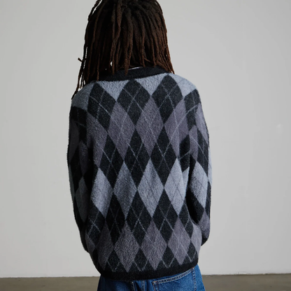 HUF1KNI19077NYU_Black_2.png
