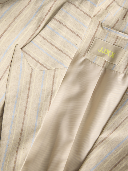 JJX1CJK00001CTW_Natural_2.png