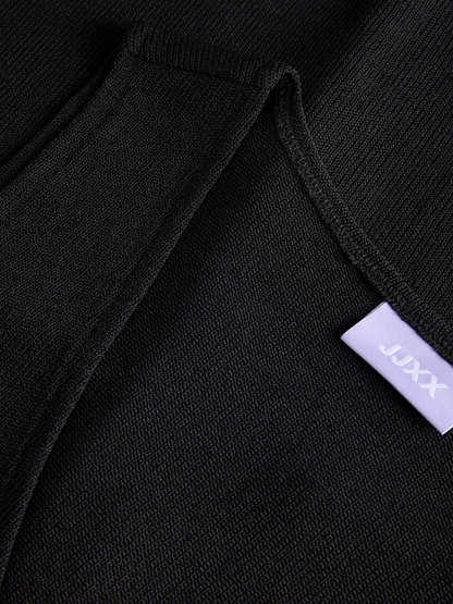 JJX1CJK00009PYW_Black_4.png