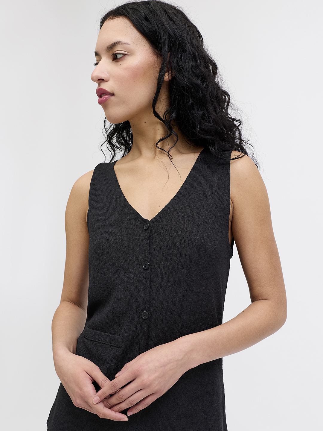 JJX1CJK00009PYW_Black_5.png