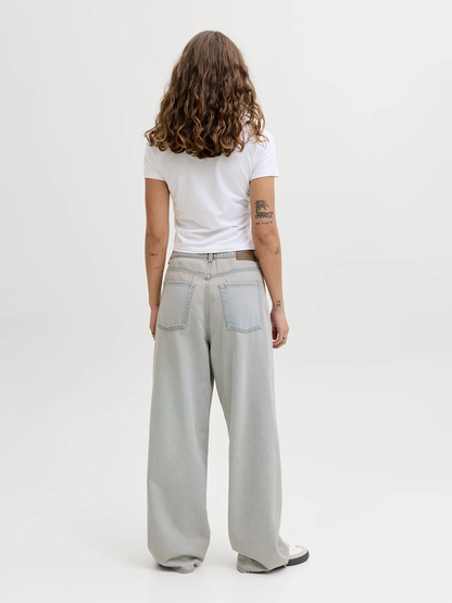 JJX1JEA00017CTW_LIGHT+BLUE+DENIM_2.png