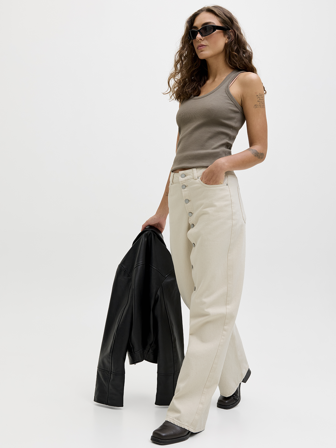 JJX1JEA00018CTW_Ecru_6.png