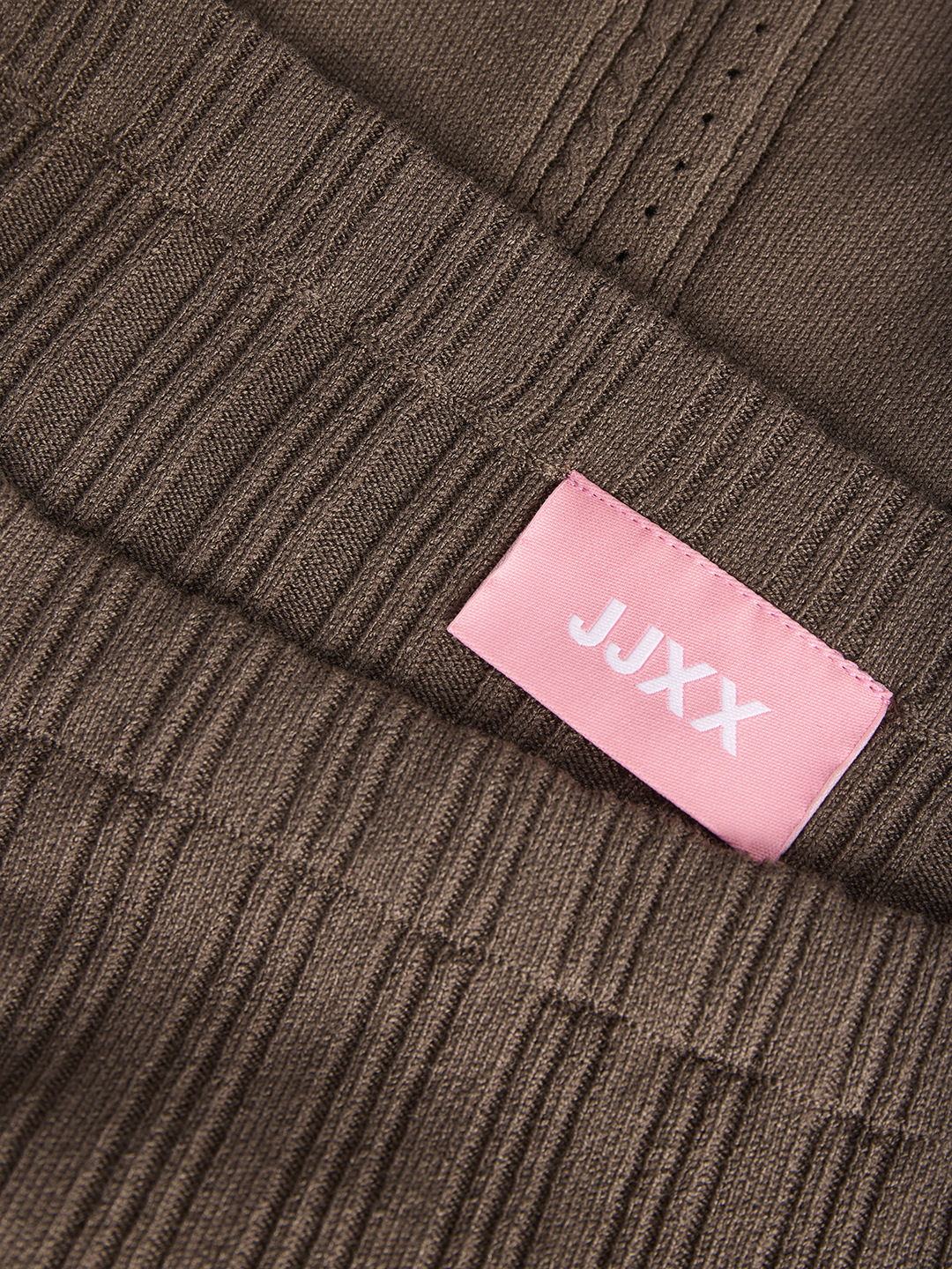 JJX1SKI00001VSW_Chocolate+Martini_4.png