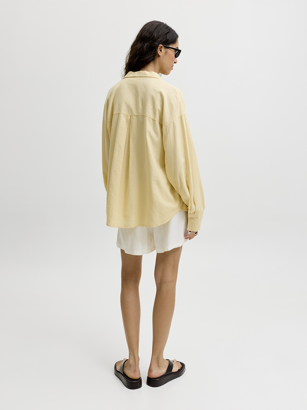 JJX1TOP00005VSW_Sunlight_1.png