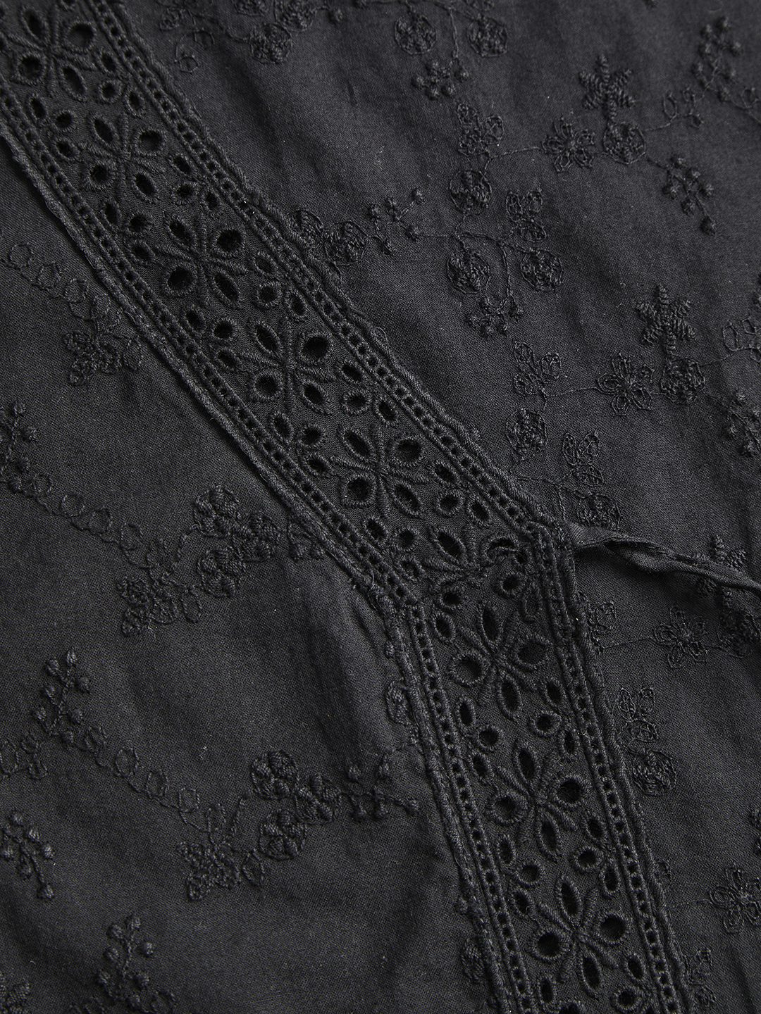 JJX1TOP00051CTW_Black_4.png