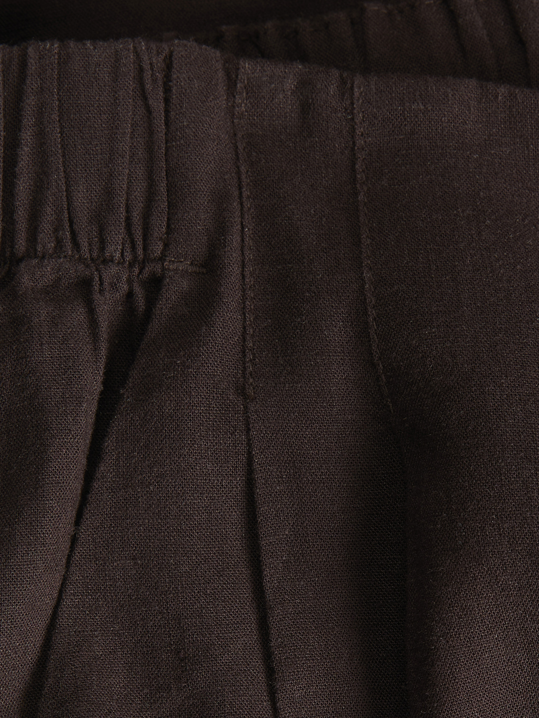 JJX1TRO00001VSW_Seal+Brown_4.png