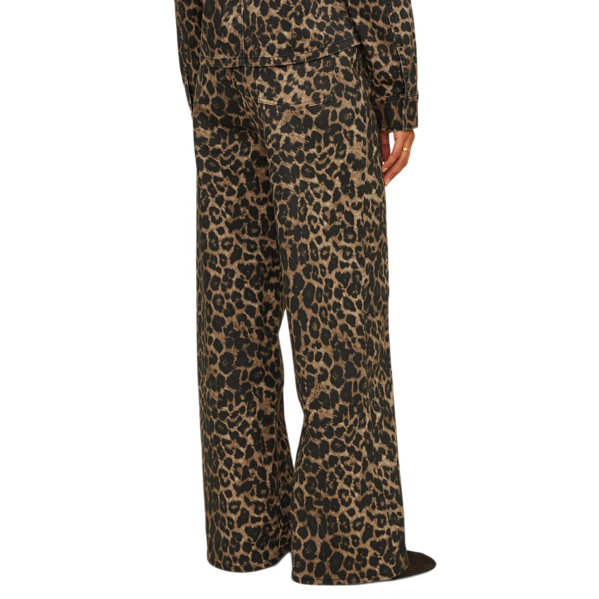 JJX1TRO00004CTW_Animal print_3.jpeg