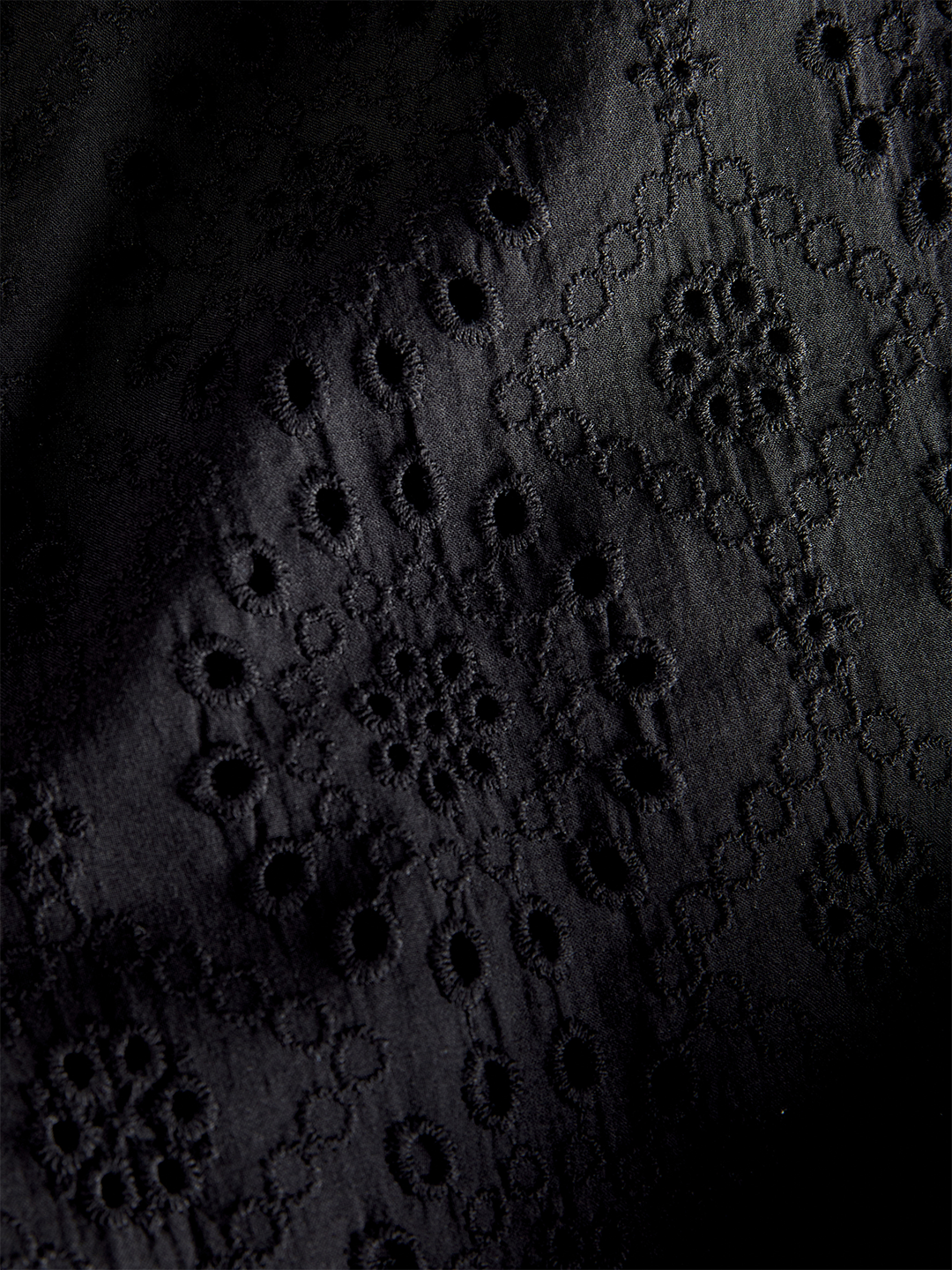JJX1TRO00013CTW_Black_4.png