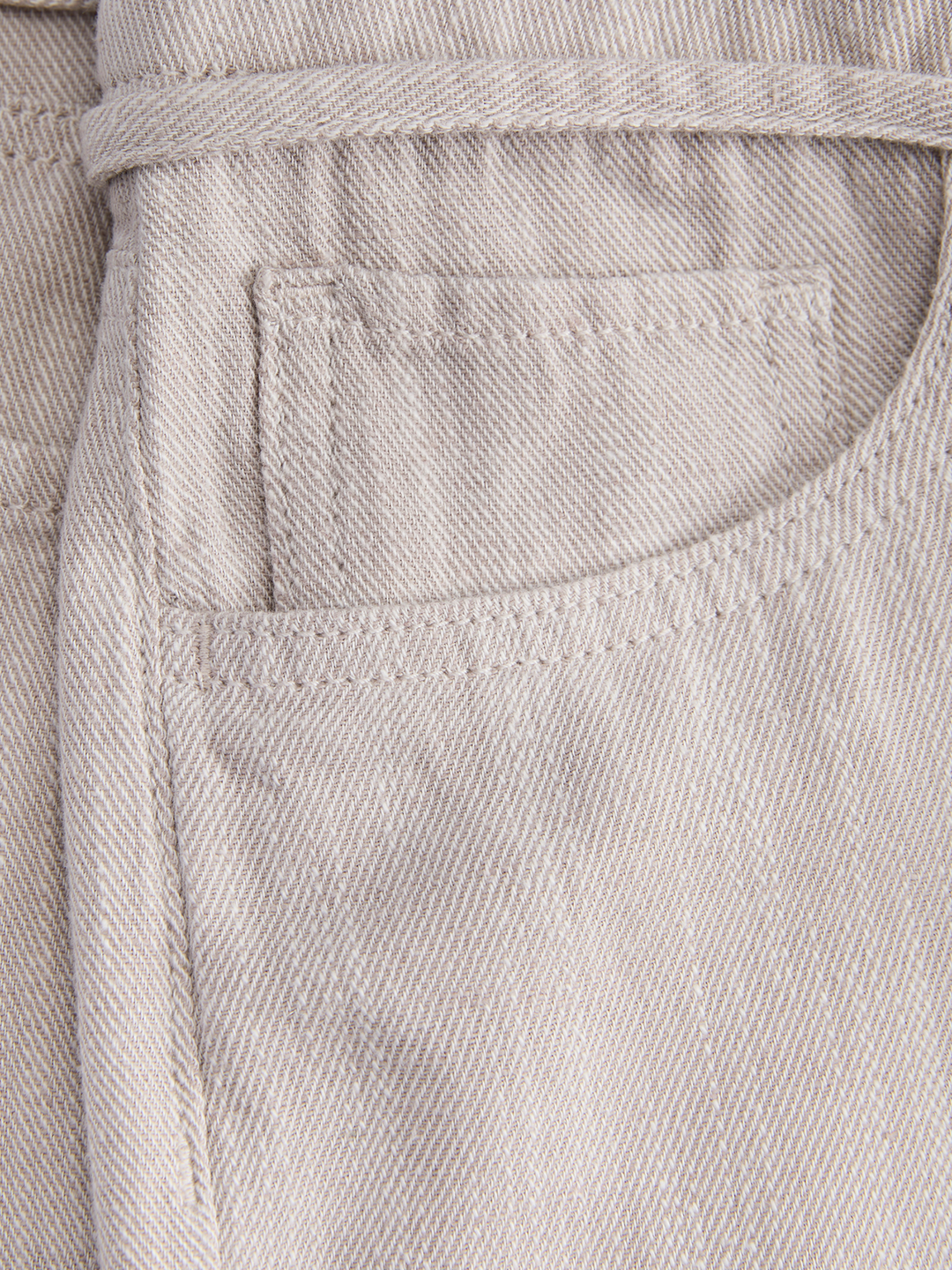 JJX1TRO00016CTW_Feather+Gray_4.png