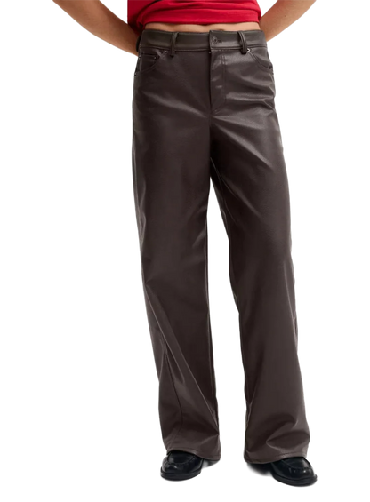 JJX1TRO19997PYW_Demitasse_0.png