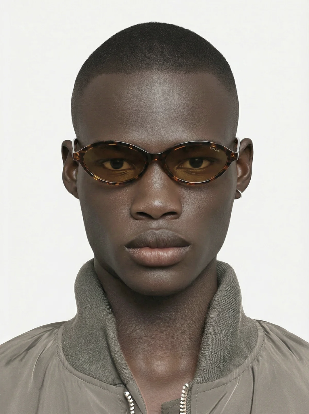 KOM4ACC07832NYU_Brown%2Cgreen_1.png