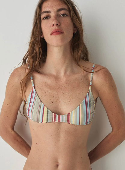 LAA1BEA15680PYW_Multicolor_0.png