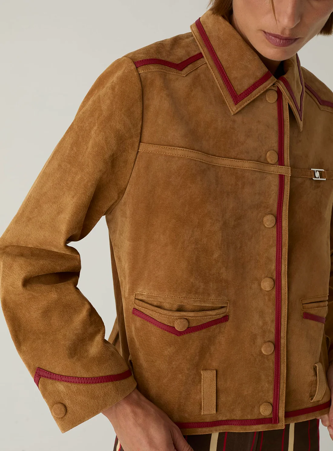 LAA1CJK21501LEW_CAMEL_3.png