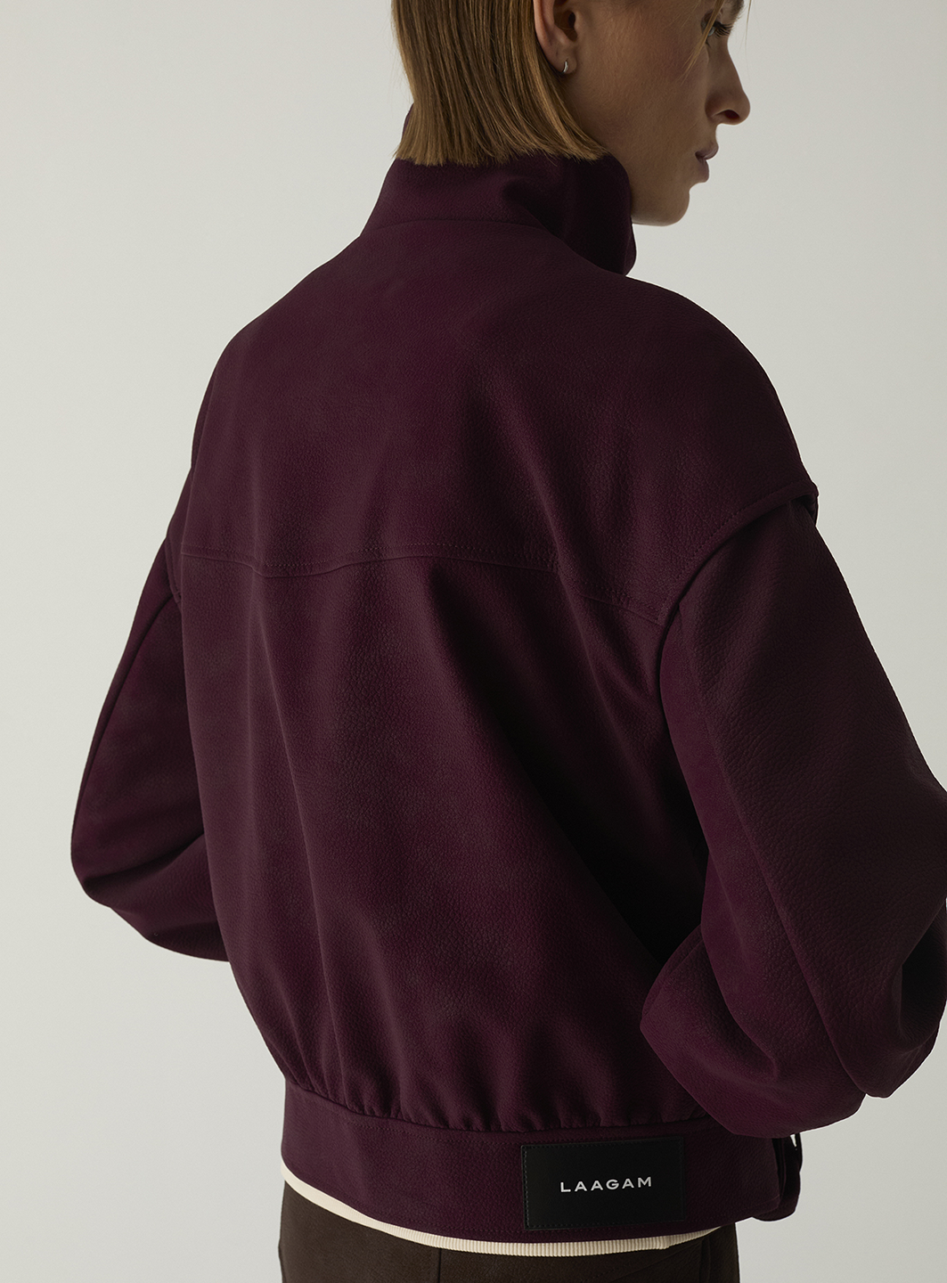 LAA1CJK21600PHW_Burgundy_5.png