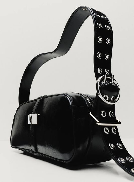 LAA1DRE00002PHW_Black_2.png