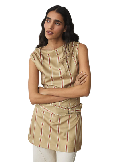 LAA1DRE00054PYW_CAMEL_0.png