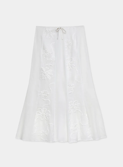 LAA1SKI00006CTW_White_4.png