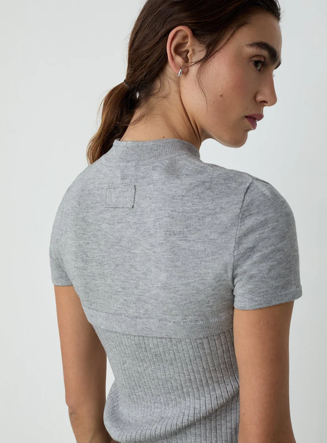LAA1TOP00007VSW_Grey_2.png