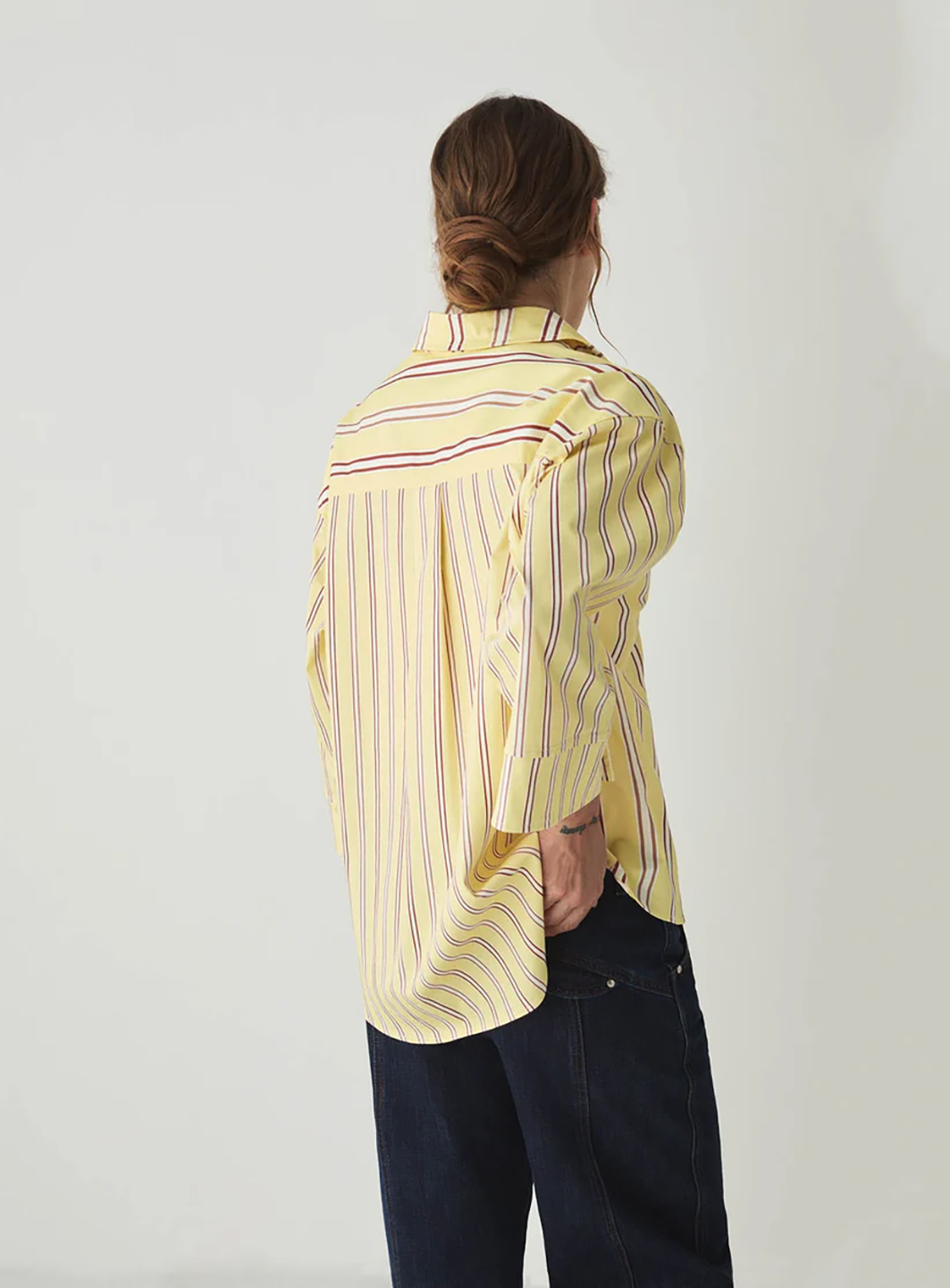 LAA1TOP00055CTW_BUTTER_1.png