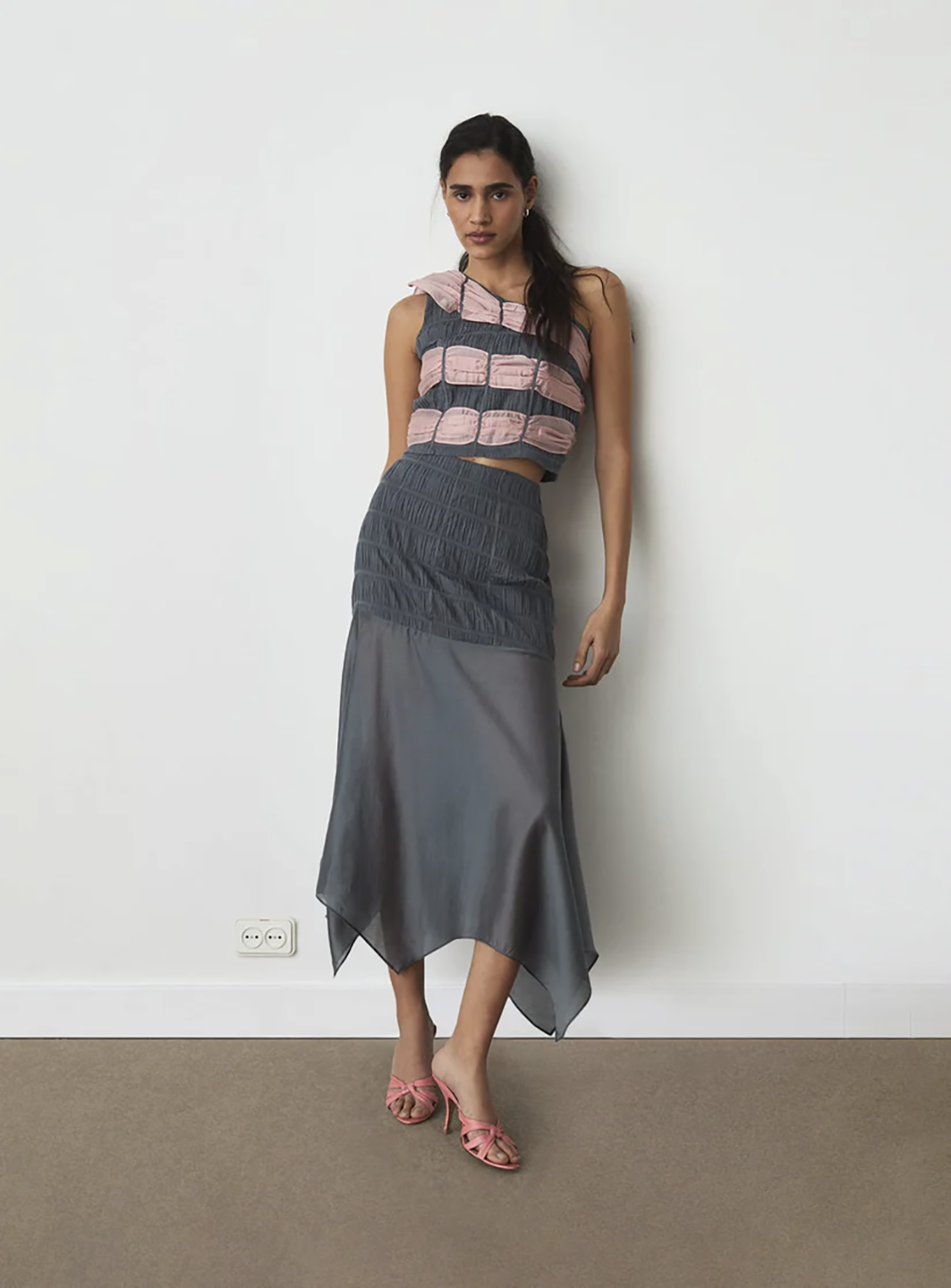 LAA1TOP00063CTW_Grey_1.png