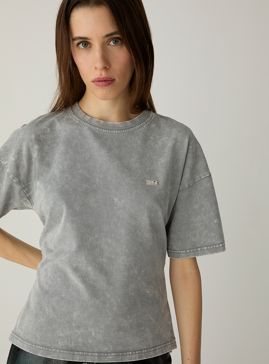 LAA1TOP21560CTW_Grey_4.png