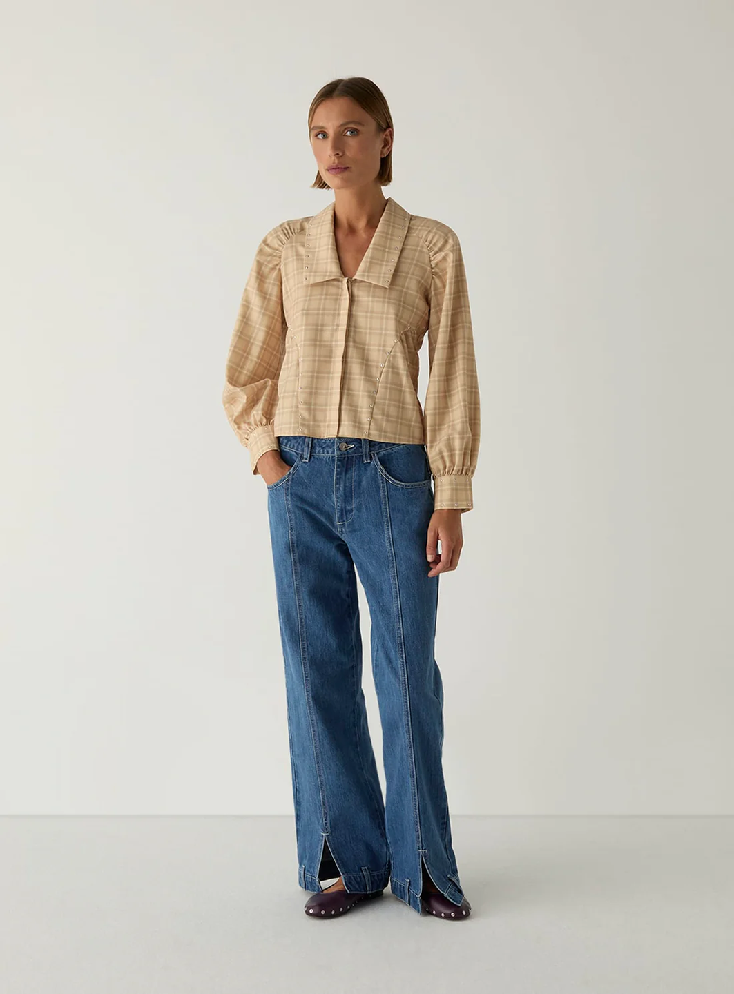 LAA1TOP21596PYW_Beige_1.png