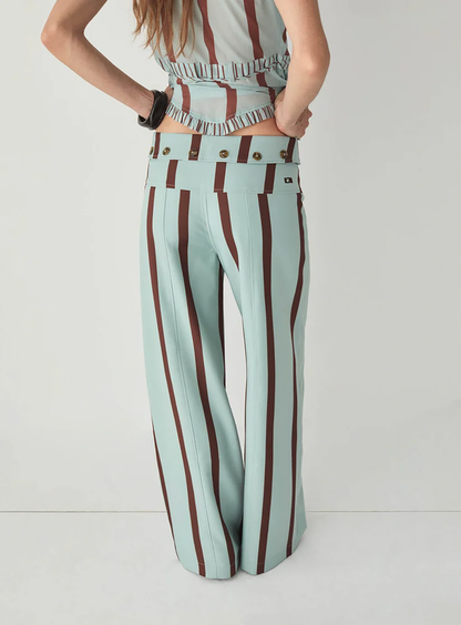 LAA1TRO00001VSW_Turquoise_2.png