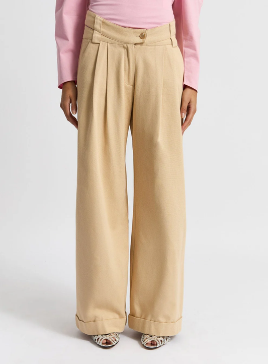 LAA1TRO00008CTW_Beige_1.png