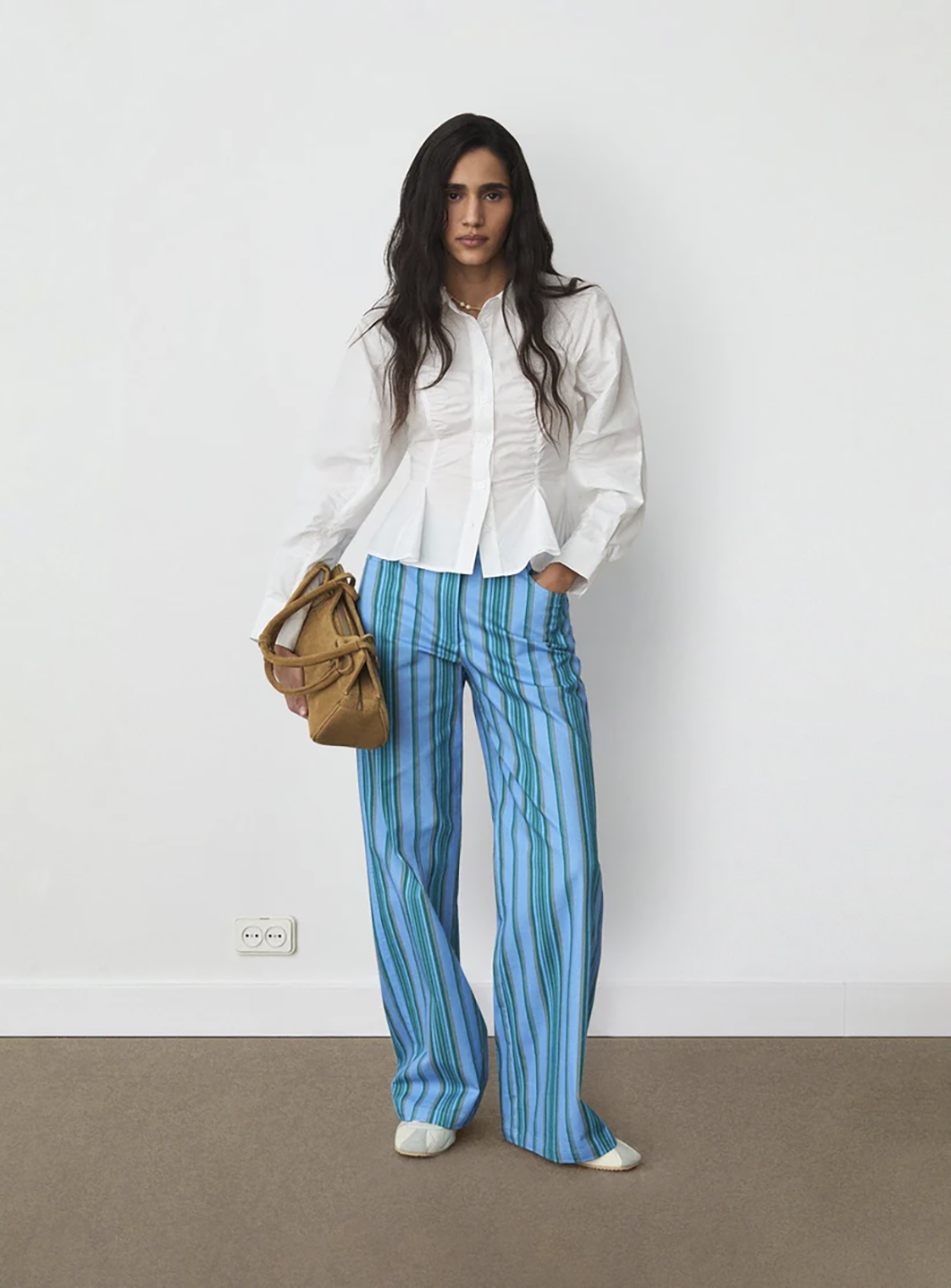 LAA1TRO00011CTW_Blue_1.png