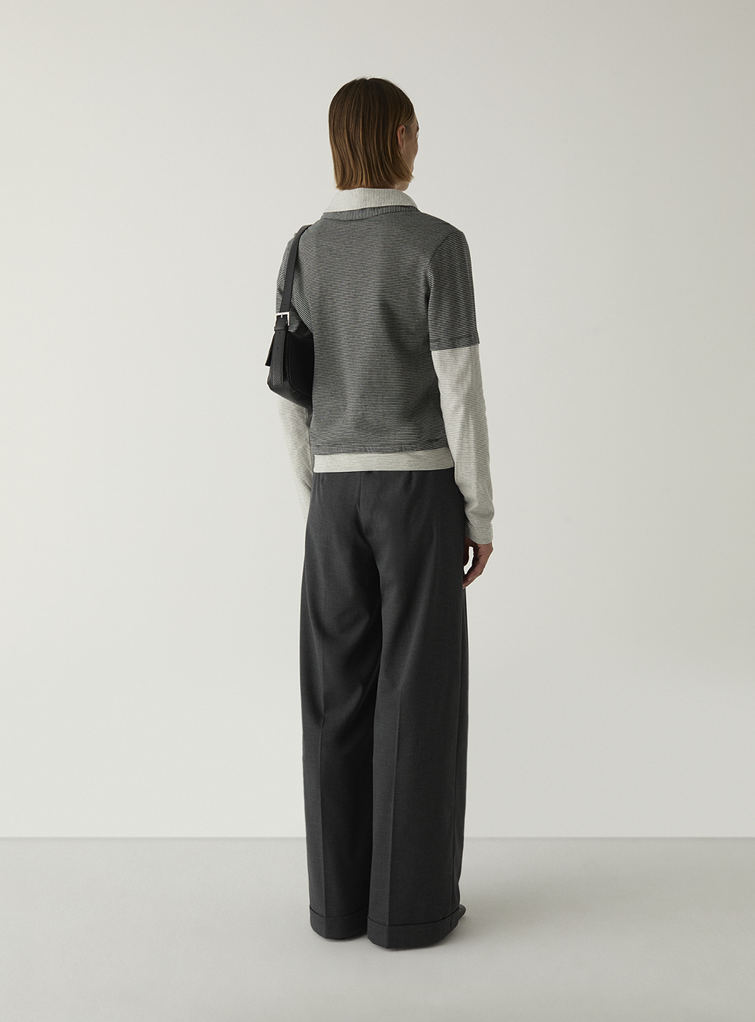 LAA1TRO21505CTW_Grey_2.png