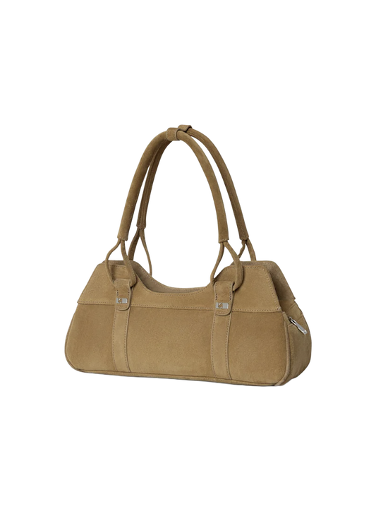 LAA3BAG00003LEW_CAMEL_0.png