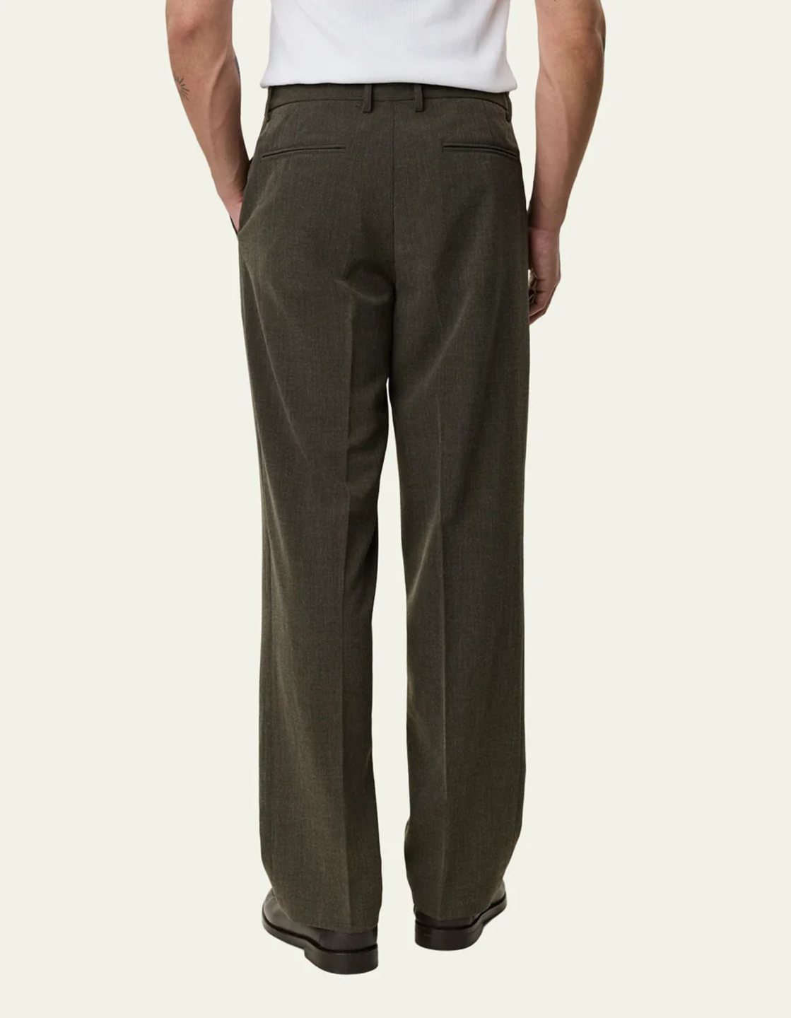 LDX1TRO16635PYM_Olive+Night_2.png