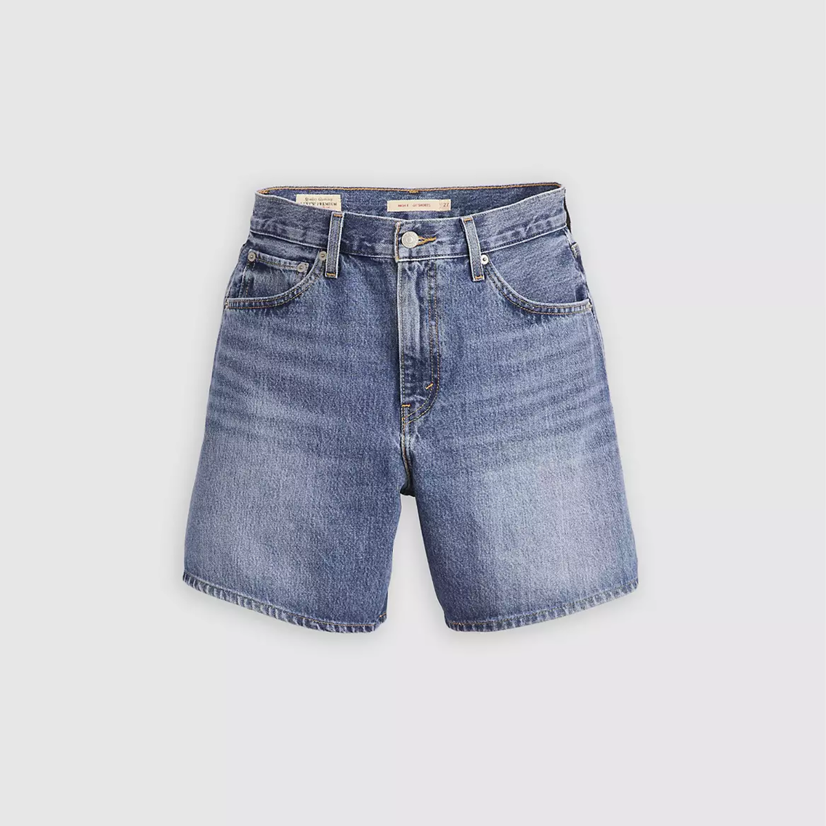 LEV1JEA22779CTW_Worn+Memory+Short_4.png