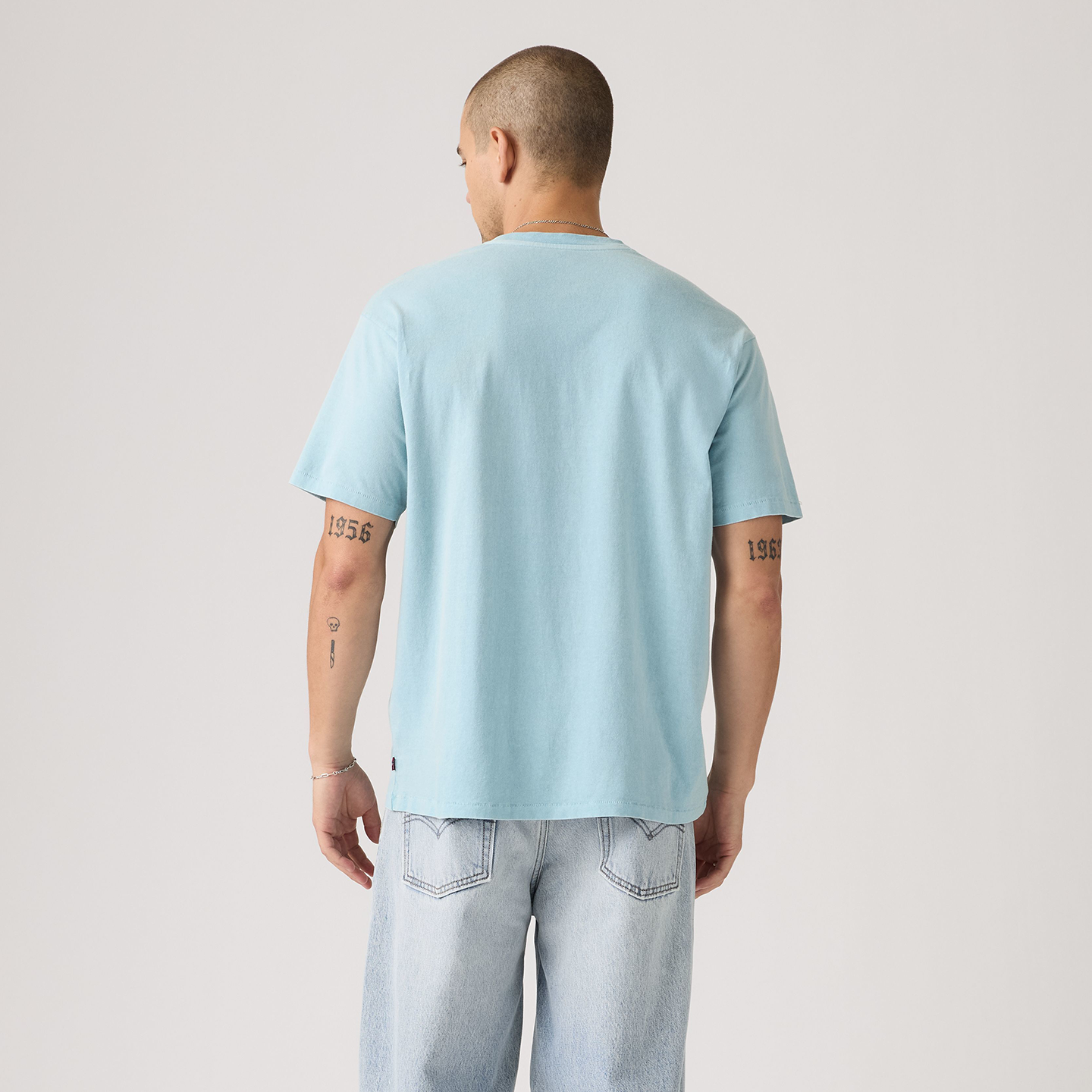 LEV1TOP00030CTM_Garment+Dye+Forget+me+not_1.png