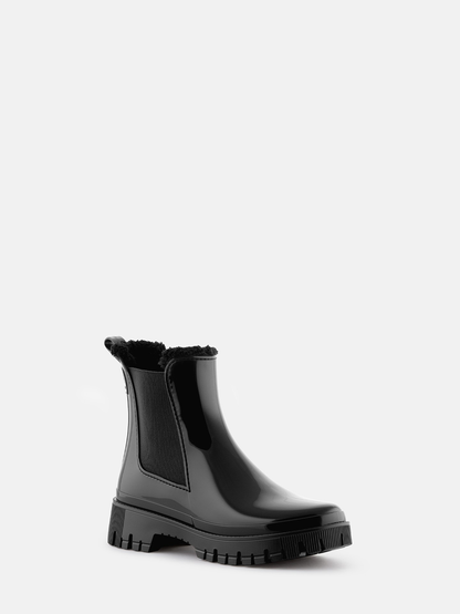 LJYCCAL00001VNW_Black_1.png