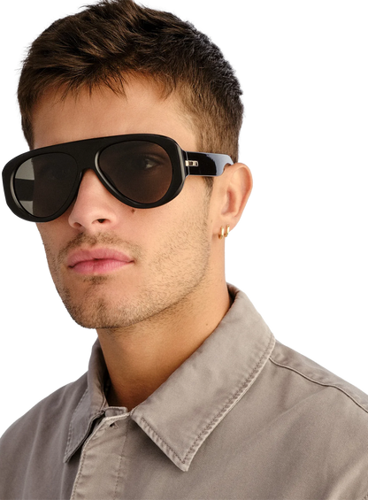 LSS4ACC00000UAU_Black_0.png
