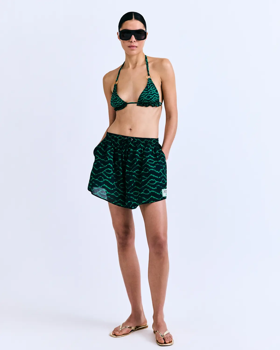 LVS1BEA00034POW_Dark+Green_1.png
