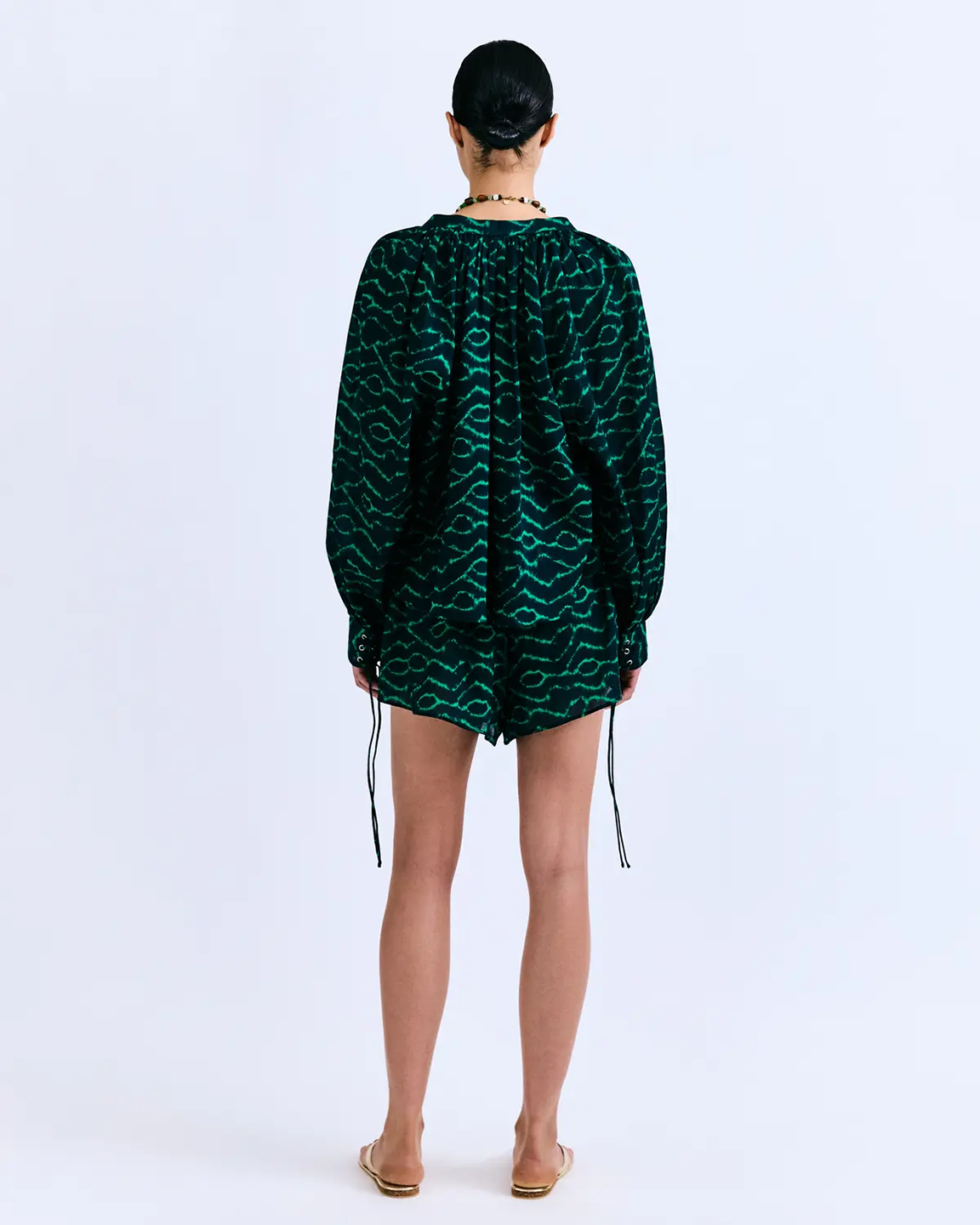 LVS1SHO00003CTW_Dark+Green_1.png