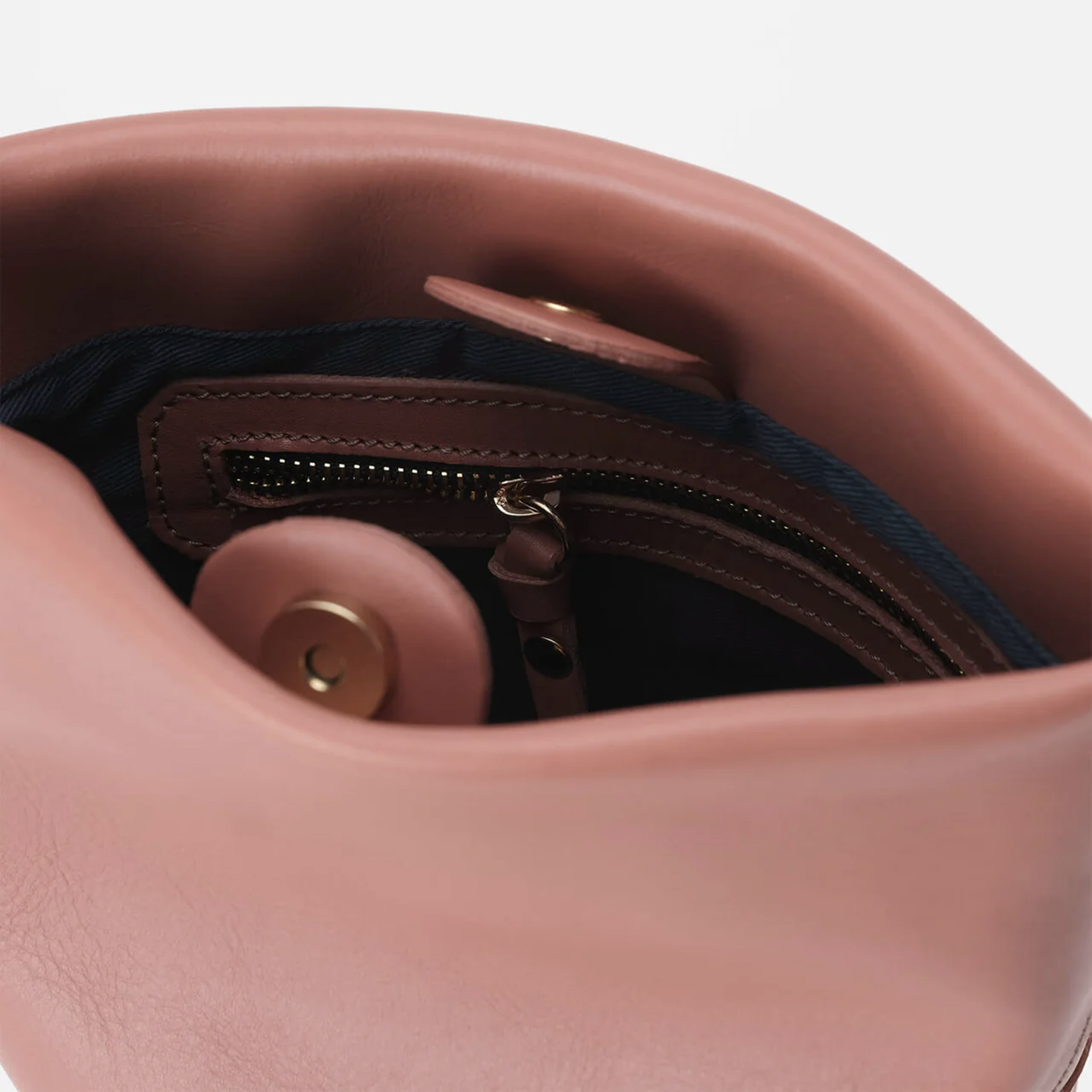 MEC3BAG00002LEW_Terracota_3.png