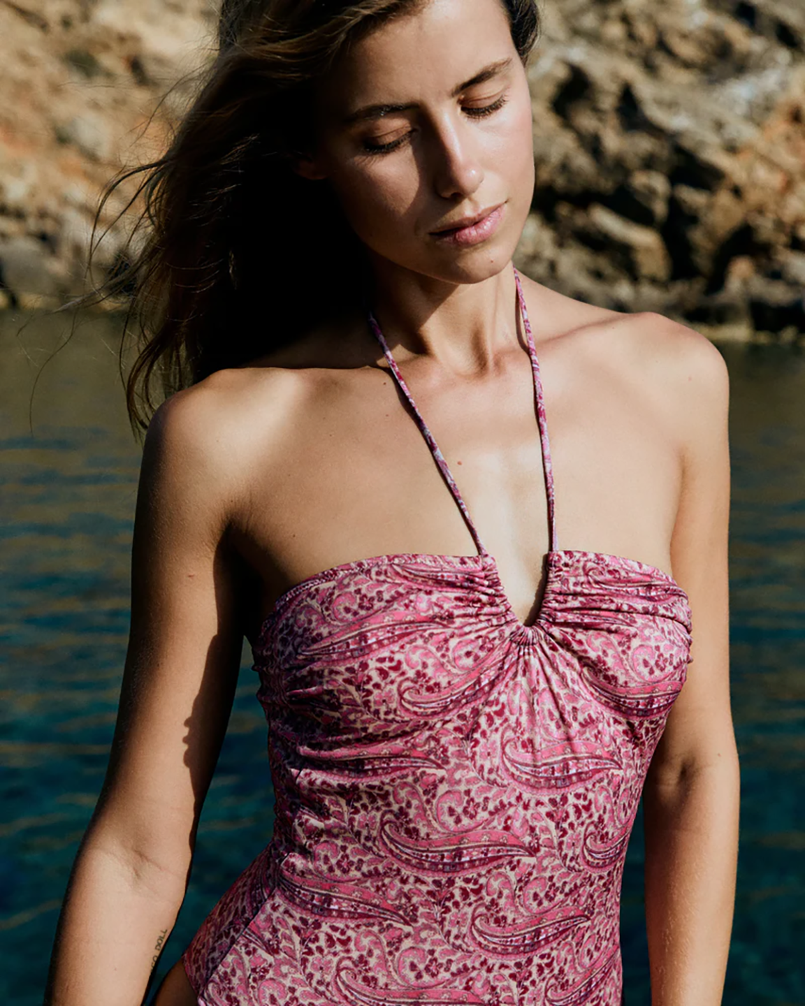 MGN1BEA00000PYW_Pink+Paisley_1.png