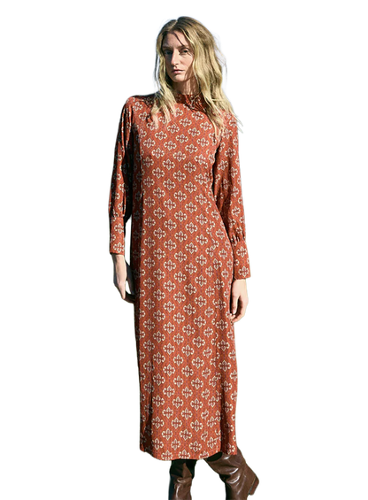 MGN1DRE00003VSW_Red+Tapestry_0.png