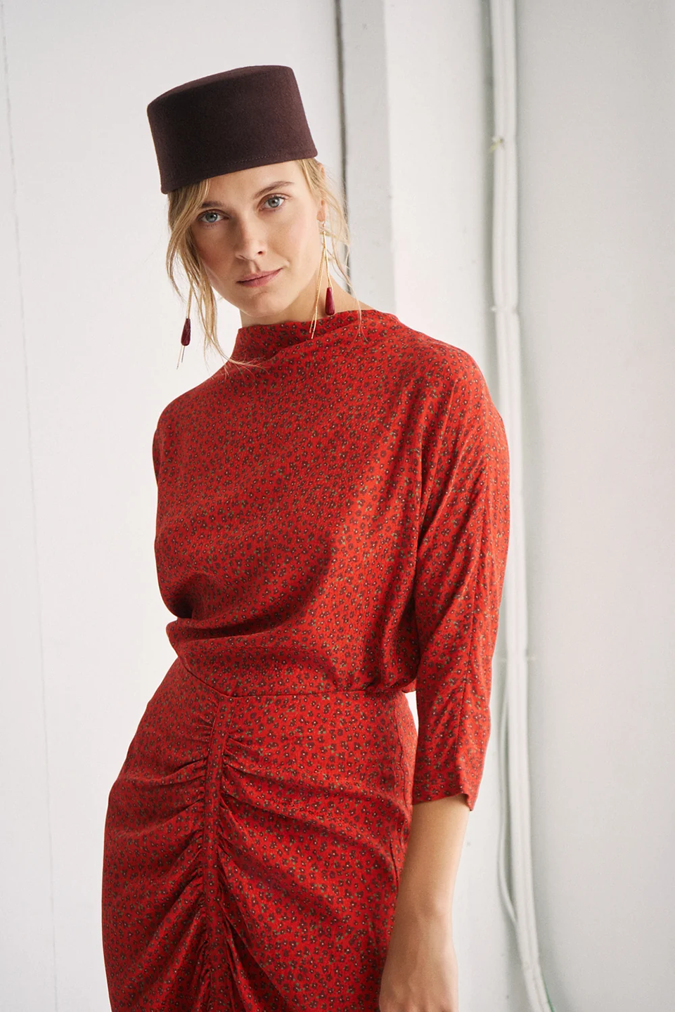 MGN1TOP18520VSW_Rojo_1.png