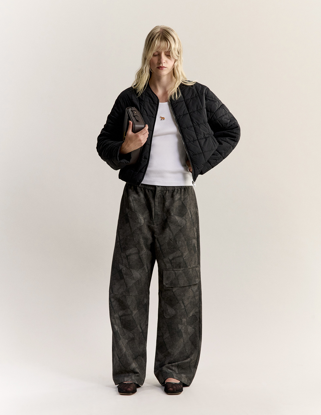 MKT1CJK22524POM_Black_3.png
