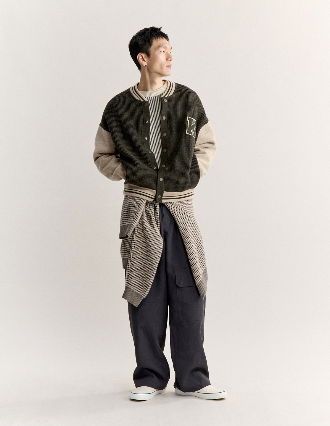 MKT1KNI22512WLM_BELUGA%2BDUSTY+BEIGE_3.png
